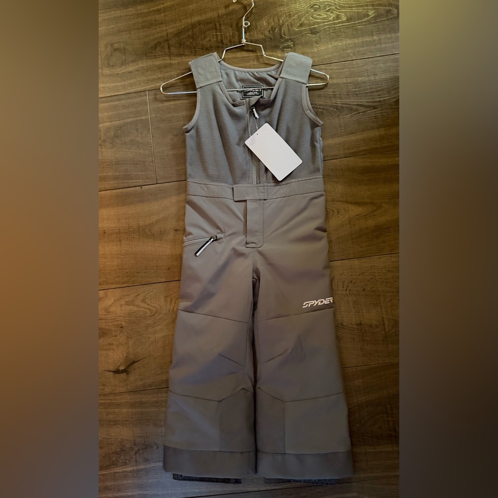 New Spyder Kids Expedition Bib Ski Pants in grey with tags